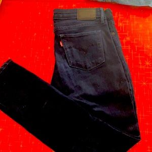 Levi skinny jeans